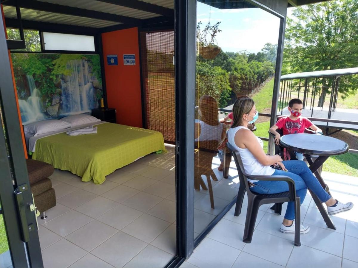 Готель Glamping - Calochorno Alcala Екстер'єр фото