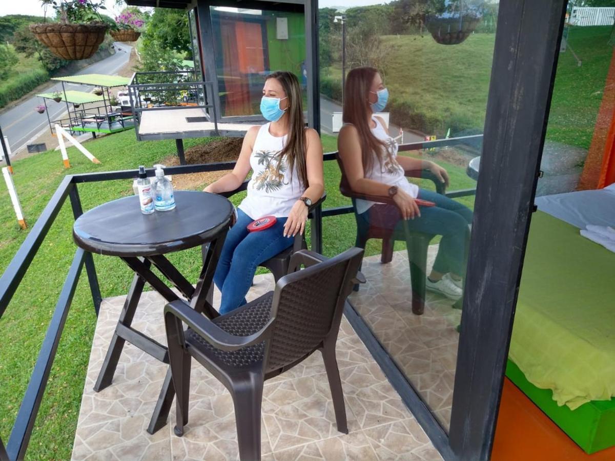 Готель Glamping - Calochorno Alcala Екстер'єр фото