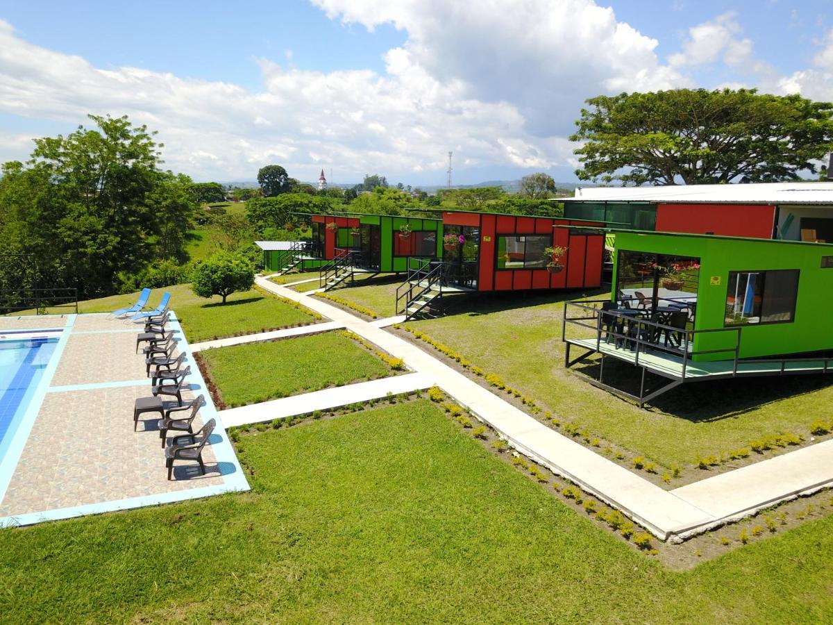 Готель Glamping - Calochorno Alcala Екстер'єр фото